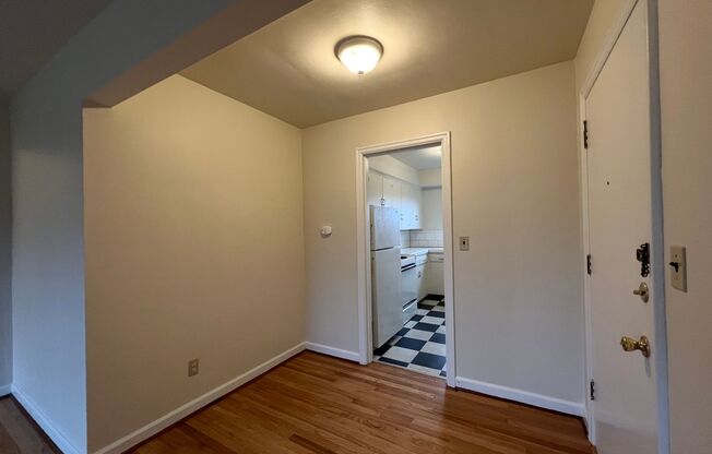 Stunning 2 Bed, 1 Bath Vintage Charmer!