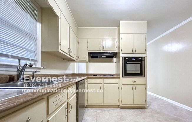 3460 ESTES DR