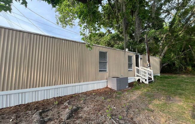 Colony Oaks Mobile Home Park