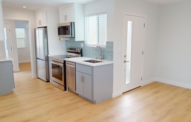 1 bed, 1 bath, 750 sqft, $2,695, Unit 927