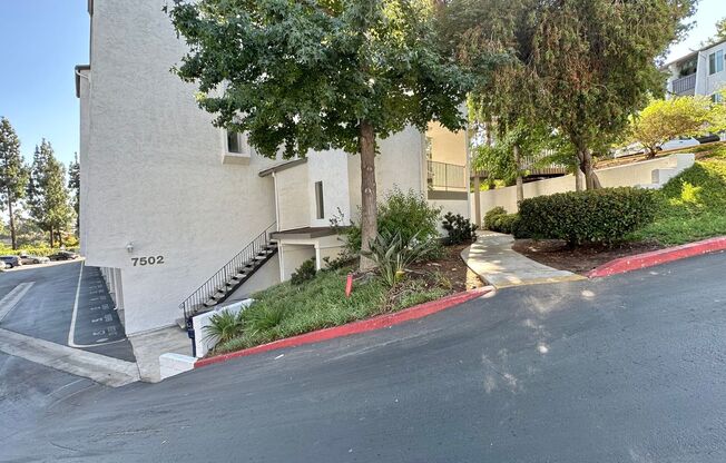 This beautiful 1 bedroom is located in La Mesa!