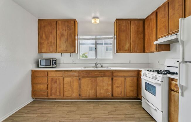 Pacific Beach Dr Units 1320-1322