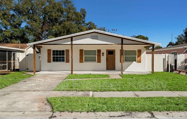 6710 S CORTEZ AVE