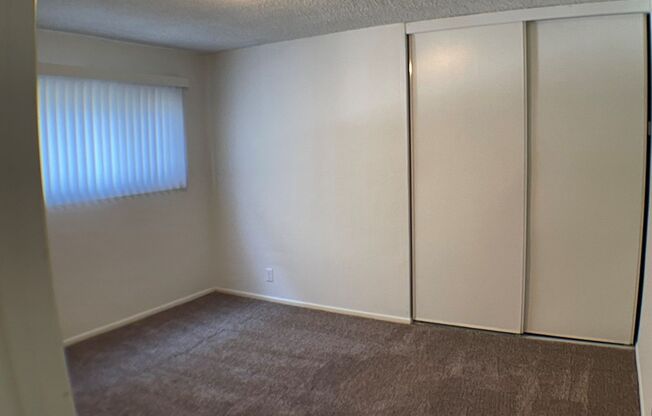 1 bed, 1 bath, $1,595, Unit #D