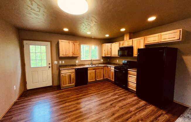 6385 W Hollywood Road - NC