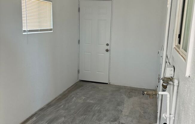 3 beds, 1 bath, $1,450