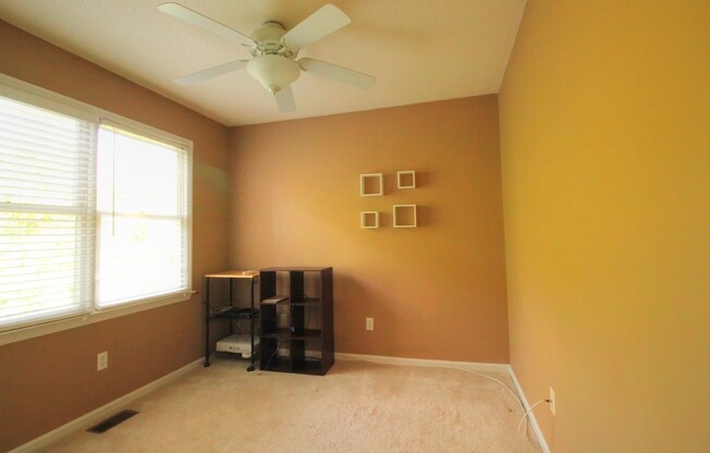 3 beds, 2.5 baths, $1,750