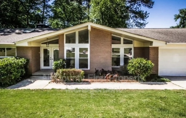 3689 CALUMET DR