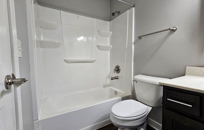 1 bed, 1 bath, 650 sqft, $895, Unit 1026 - 119