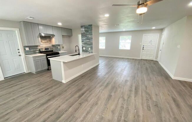 3 beds, 2 baths, $2,150