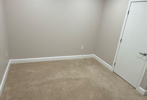 1 bed, 1 bath, 687 sqft, $2,025, Unit 315