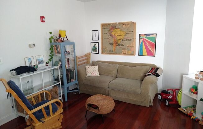 1 bed, 1 bath, $1,299, Unit 3F