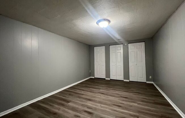 Beautiful 3 bedroom 2 bath + Den/office townhouse in Robbinsdale!