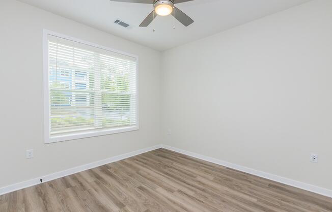 HIGH REFLECTIVE WHITE CEILINGS