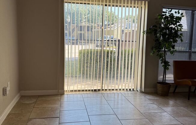 1 bed, 1 bath, 785 sqft, $1,120, Unit 1628