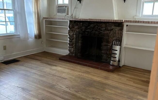218 McKenzie Street Unit C