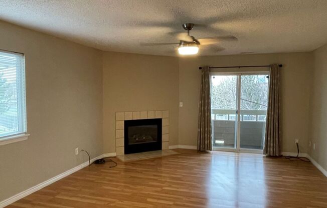 1 Bedroom Condo in gated Hunting Meadows