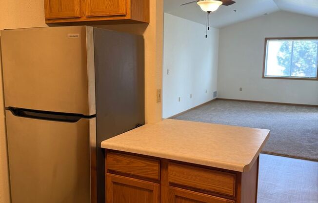 2 beds, 2 baths, 1,193 sqft, $1,499.99, Unit 703-F