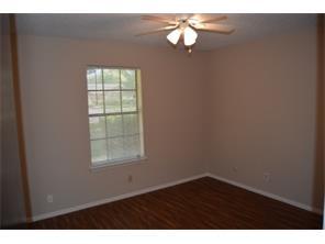 3 beds, 2 baths, $1,850