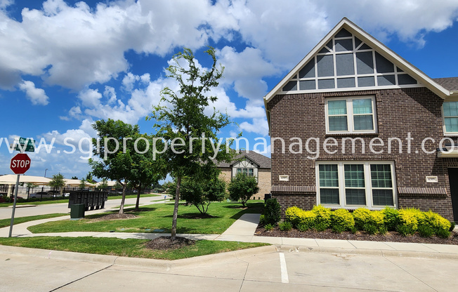 4305 OLIVER DR