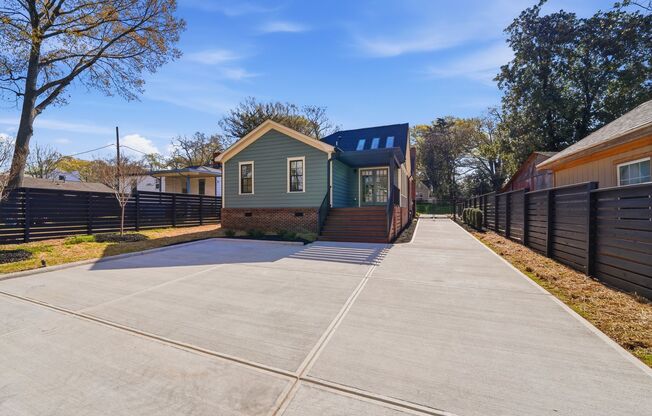 Stunning 3BR Home in Wilmore/South End with Sunroom & ADU Opportunity!