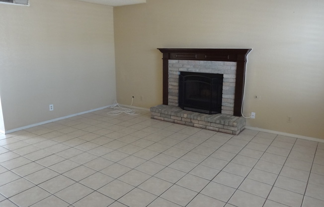 3 beds, 2 baths, $1,495