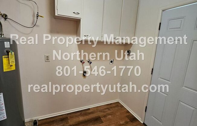 2 beds, 1 bath, 600 sqft, $1,050, Unit 219