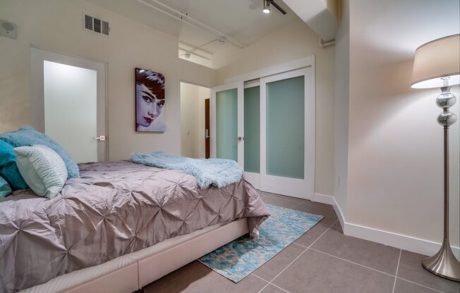 1 bed, 1 bath, 655 sqft, $1,800, Unit M06