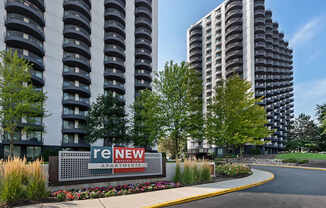 ReNew Wheaton Center