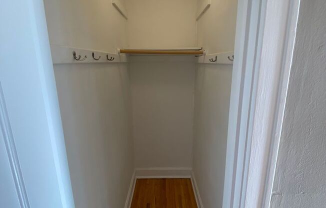 Studio, 1 bath, $909, Unit 304