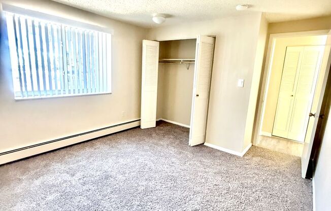 1 bed, 1 bath, 550 sqft, $1,180, Unit 302