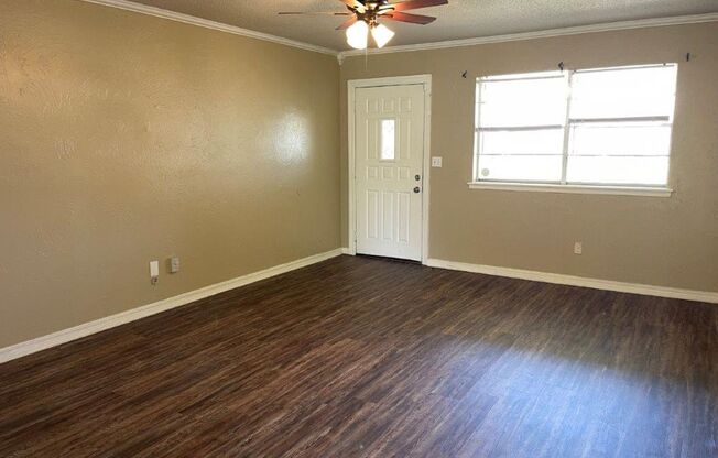 4 bedroom garage conversion with  2 full baths home for rent in SW OKC near S. Western and SW 89th!  Moore Schools