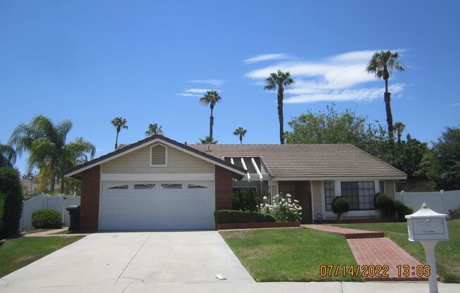 Canyon Crest Beauty, Single Story