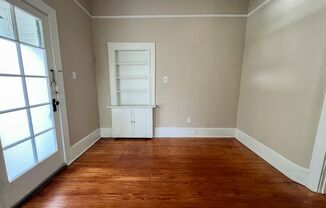 1 bed, 1 bath, $1,200