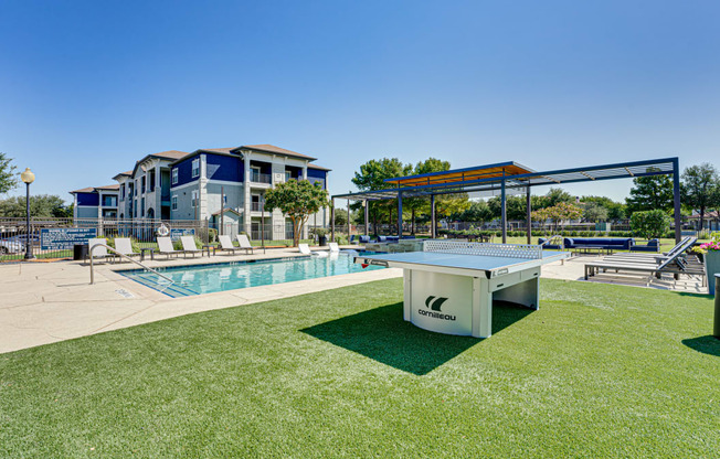 Outdoor Ping-Pong Table at Highland Luxury Living, Lewisville