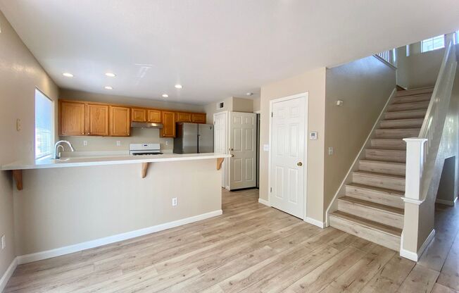 Lovely 3-bedroom home for rent in Fremont! – Cherry-Guardino Neighborhood!