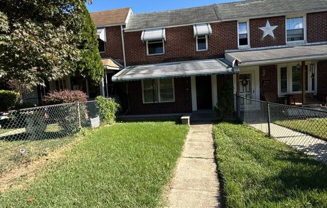 3 beds, 1 bath, $1,995