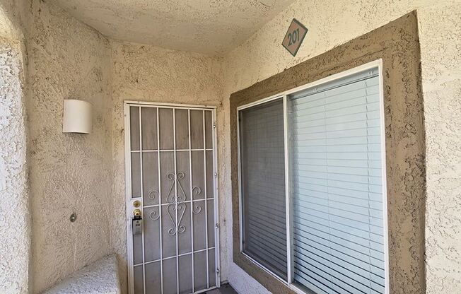 2 beds, 2 baths, $1,550