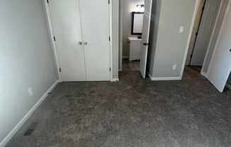 2 beds, 1.5 baths, 1,100 sqft, $1,150, Unit 718-B