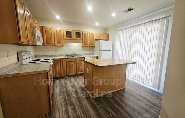 3764 WINBORNE LN