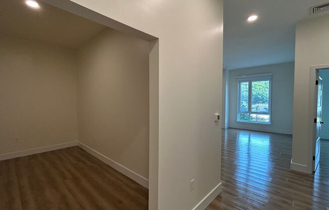 1 bed, 1 bath, 916 sqft, $2,616, Unit 171