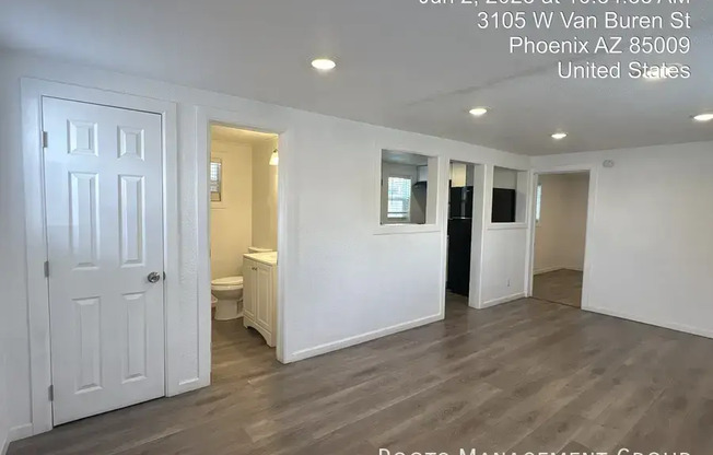 3105 W VAN BUREN
