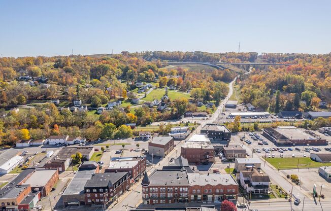1 bed, 1 bath, 800 sqft, $849, Unit 103 W Lincoln Ave #1