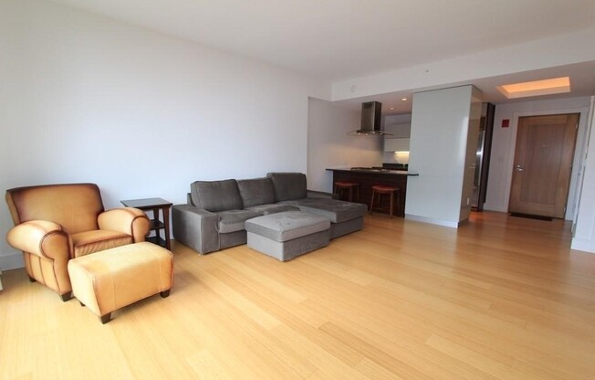 2 beds, 2 baths, 1,117 sqft, $5,850, Unit 2302