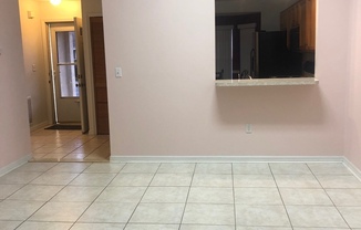 3 beds, 2 baths, $1,750