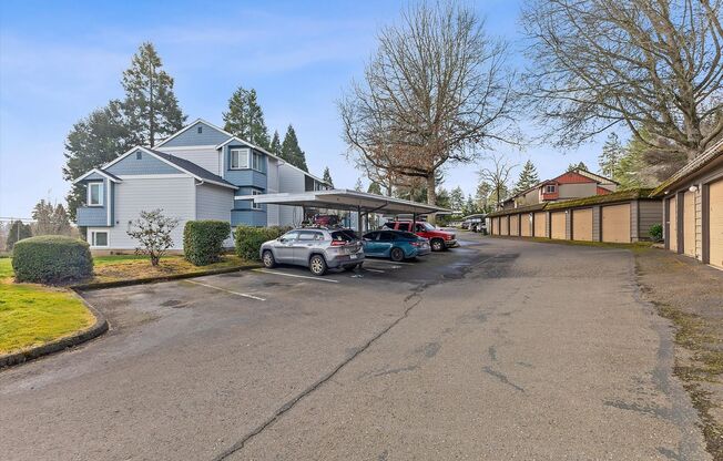 2 beds, 1 bath, 803 sqft, $1,575, Unit CMV 12215 - 101