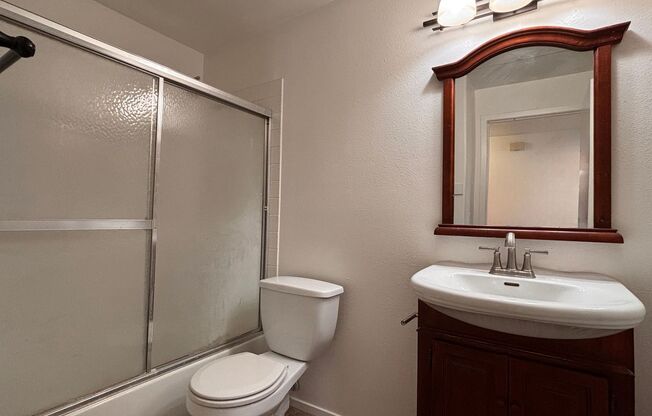 2 beds, 2 baths, $1,495, Unit Unit 724