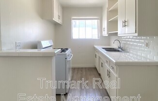 585 E WASHINGTON BLVD