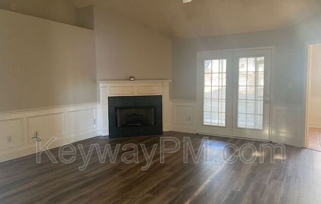 694 RYE HL DR