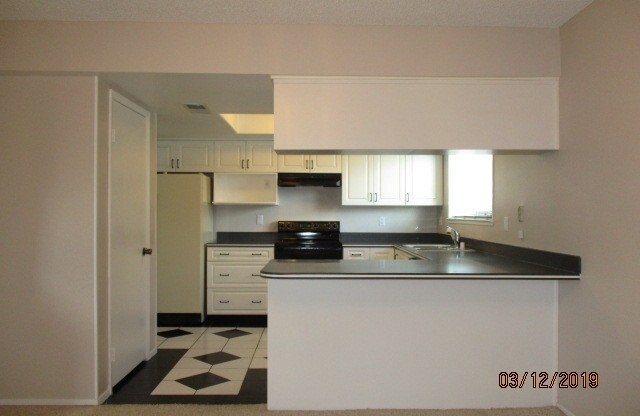 3 beds, 2 baths, $1,800